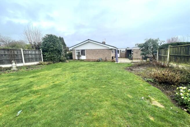 Yewlands Drive, Knutsford, WA16 photo 4