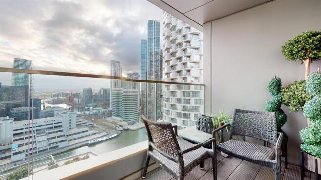 Canary Wharf View, perfect for night with your par