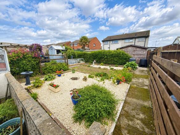 39 Mossdale, Heathhall, Dumfries, DG1 3RG - Braidw