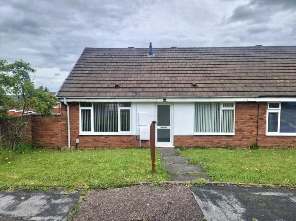 Harley Close 2 Bedroom End Terrace Bungalow for S