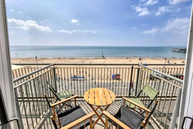 Boscombe Pier photo 2