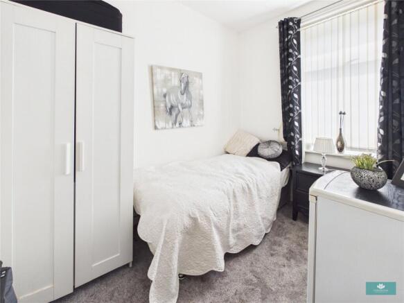 2 bed Terraced for sale Image 9