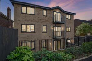 Flat 5, 241, West Wycombe Road, High Wycombe HP12 3AS