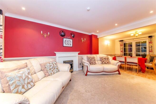 Lounge A