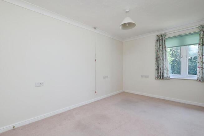 1 bed Apartment for sale Image 10