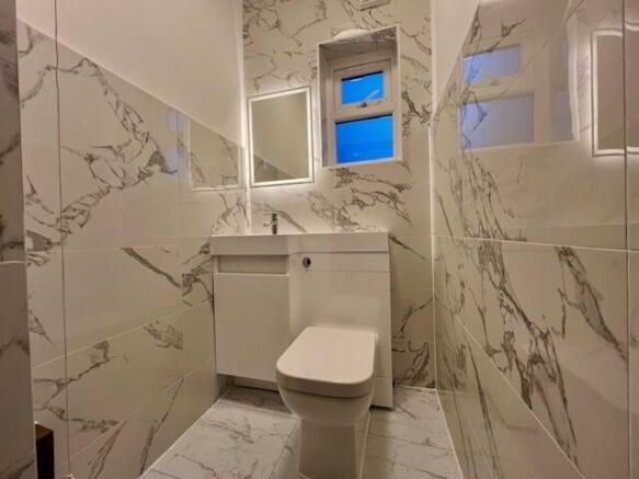 En-suite Bathroom