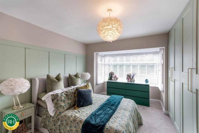 3 bed Semi-Detached for sale Image 12