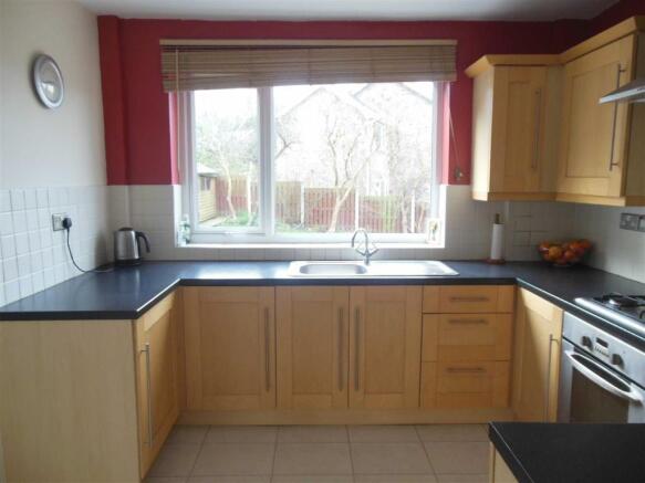 Kitchen: