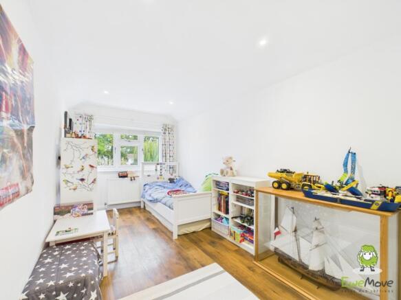 EweMove Estate Agents Basingstoke - Kings Road 
