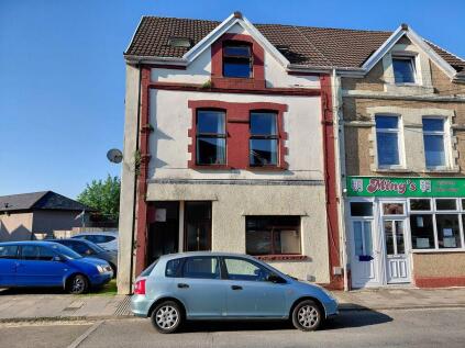 Gwern Avenue, Caerphilly, CF83