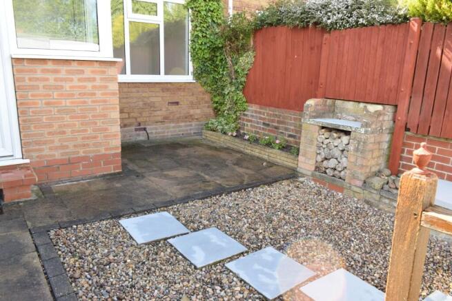 3 bed Town House for sale Image 4