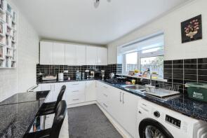 31, Glan Y Wern Road, Llansamlet, Swansea SA7 9UJ