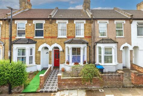 Huxley Road, Edmonton, N18