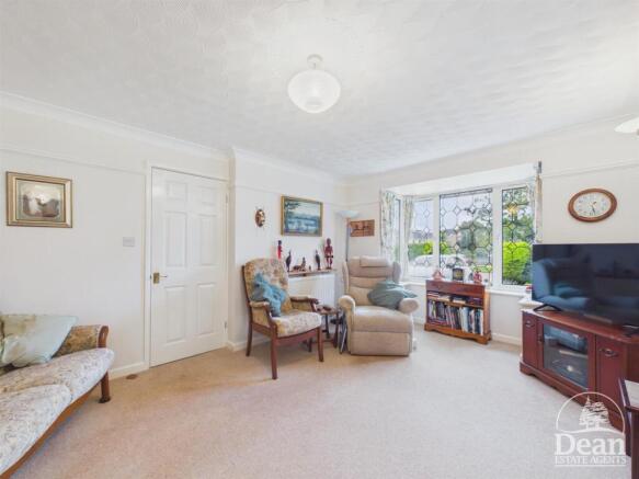 Walnut Close, Coalway, Coleford photo 4