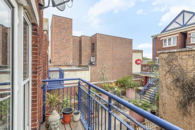 London House (9)