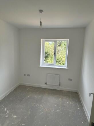 3 bed Detached to rent Image 8
