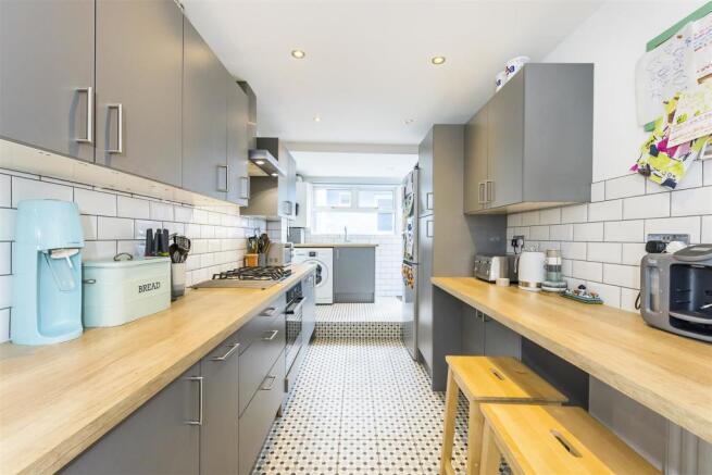 211 Dawlish Road -009.jpg