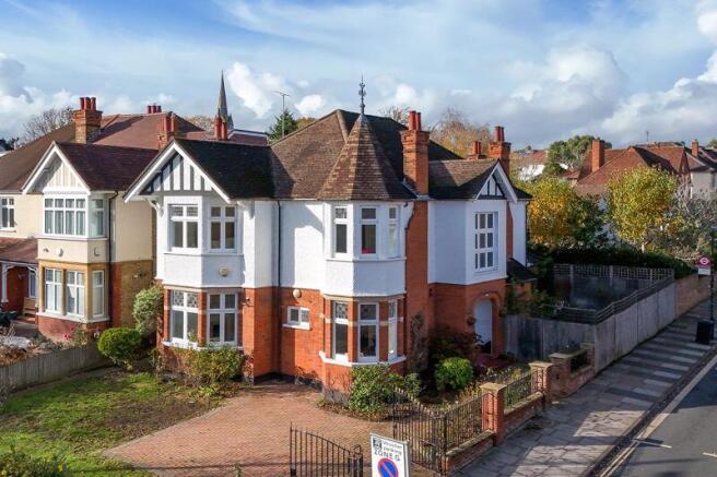 Queens Road, Richmond