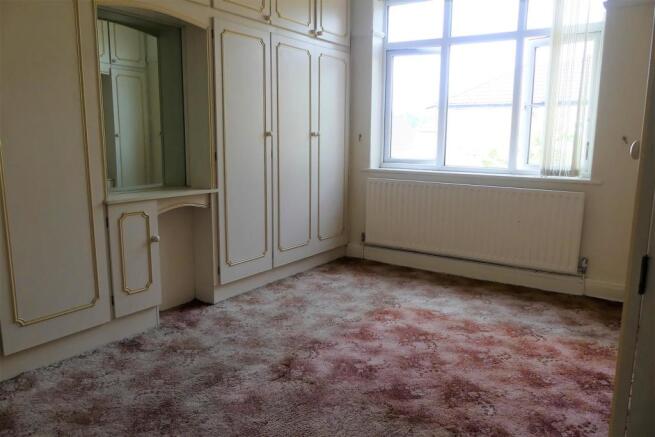 Bedroom 2: