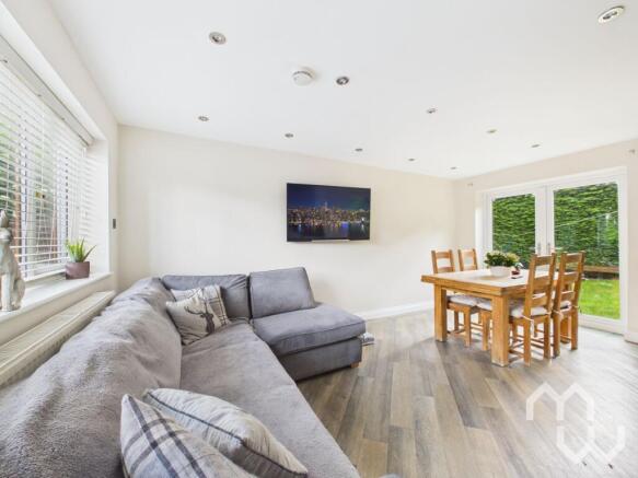 Open plan kitchen dining area