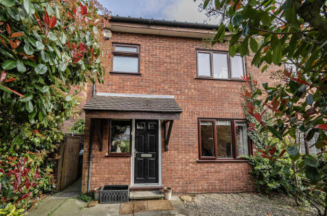 Milner Walk, London, SE9 2HS