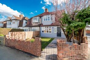 12a, Park Avenue, Hounslow TW3 2LZ