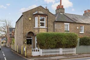 5, Ridgway, London SW19 4SF