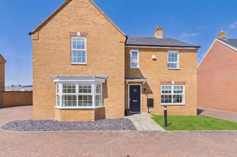 Bobbins Way, Buckingham, MK18