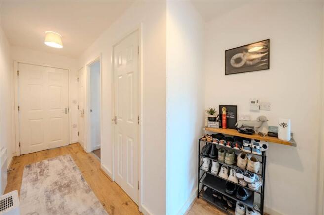 2 bed Apartment for sale Image 4