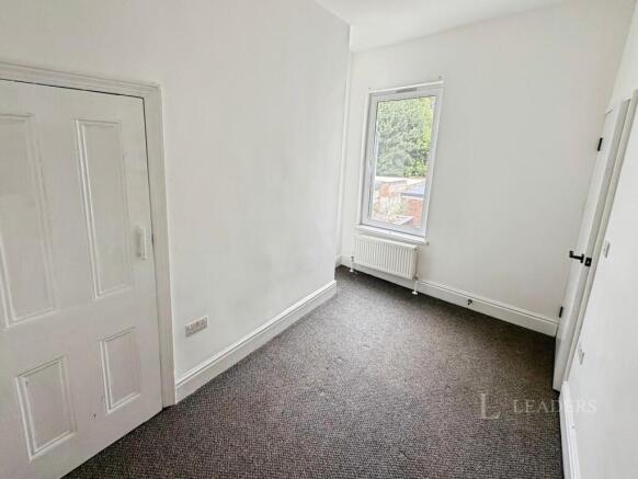 3 bed House to rent Image 10