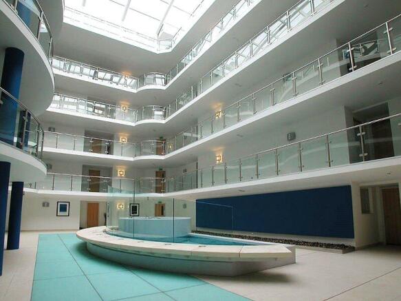 1 bed Apartment for sale Image 8