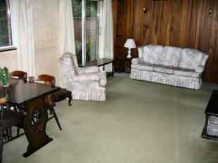 LIVING ROOM 136 X 12