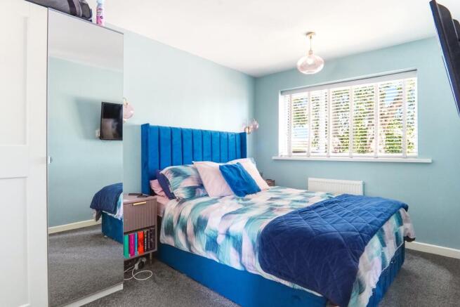 3 bed Semi-Detached for sale Image 10