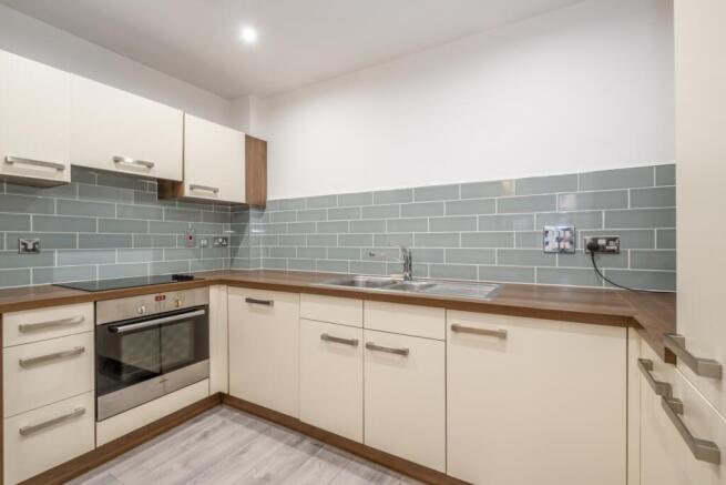 1-Hurlington-Cour...