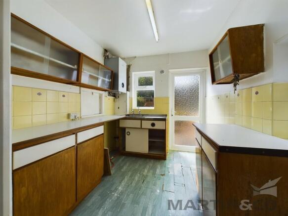 6 Kitchen