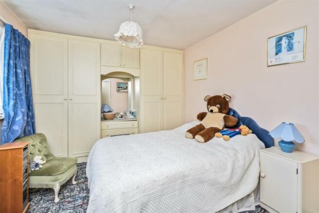 11 Whateley Hall Close-7_lo.jpg