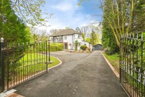 27, Lindhurst Lane, Mansfield NG18 4JE