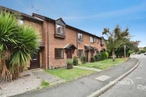 18, Turnpike Lane, Uxbridge UB10 0AH