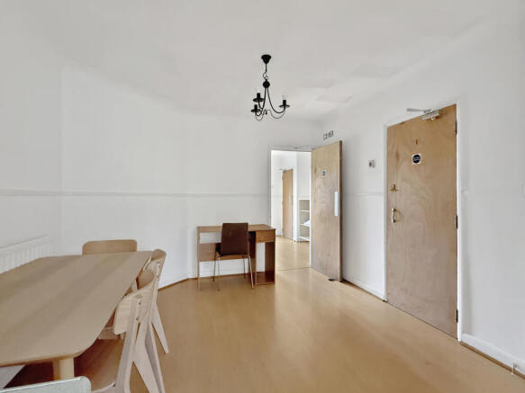 Silverwood Close, Cambridge photo 4