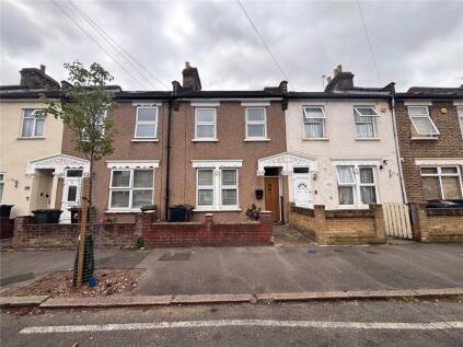 Heath Road, Romford, RM6