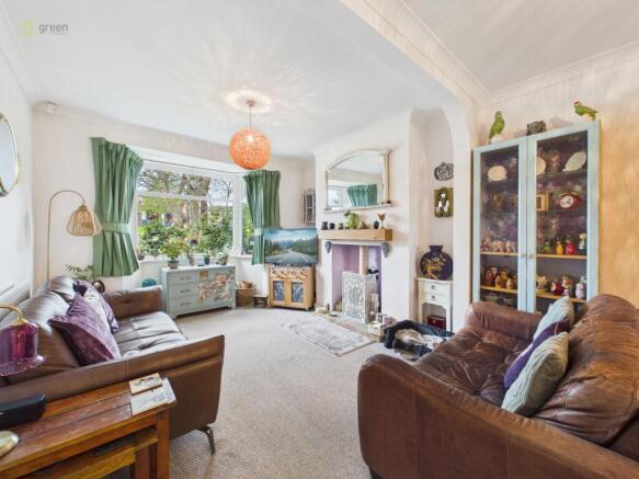 cam01698g0pr0200still012