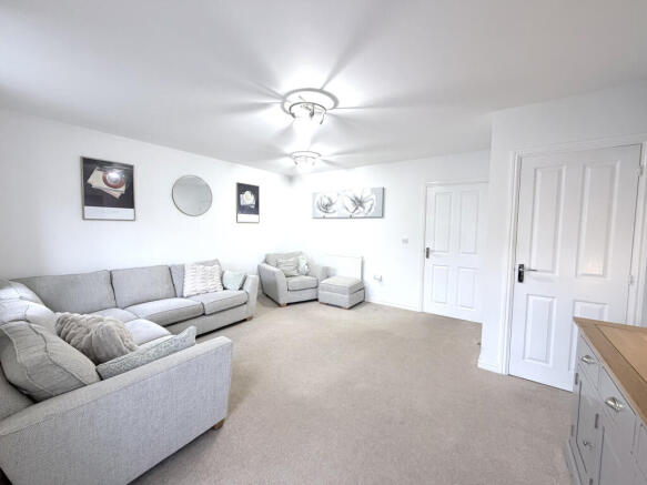 Dyffryn Y Coed, Church Village, Pontypridd photo 4