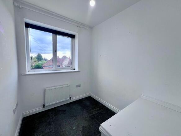 3 bed Terraced to rent Image 7