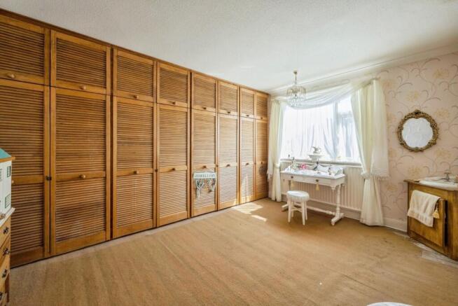 3 bed Semi-Detached for sale Image 10
