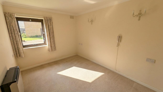 Bedroom 1.png