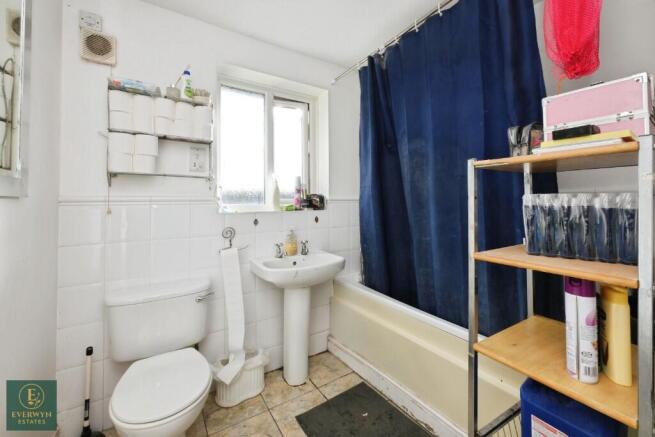 Manton Road, Enfield, Greater London, EN3 – pohled 6