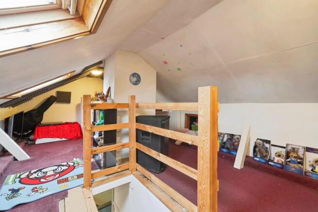 2 bed Semi-Detached for sale Image 12