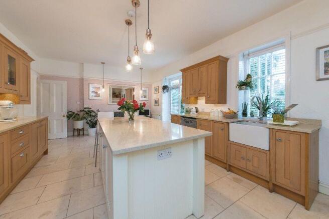 Kitchen/Breakf...