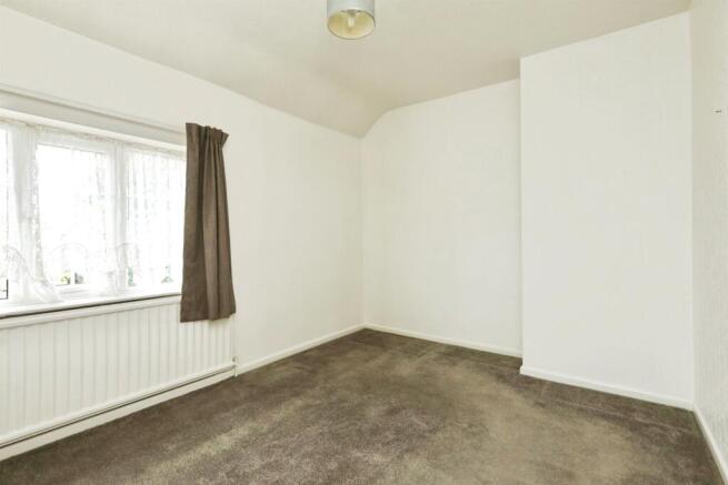 3 bed Semi-Detached for sale Image 10