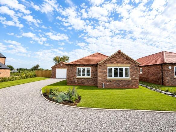 2 bed Bungalow for sale Image 10